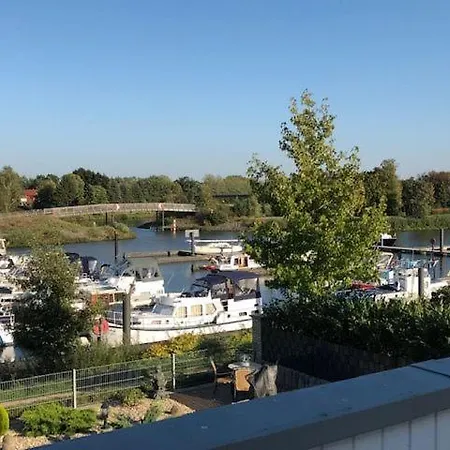 Am Yachthafen - Pier 30, Wunderschoene 2 Pers -whg * Harenerfaehr